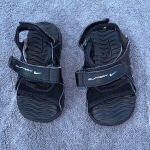 Nike Black Kids' Sunray Strap Sandals
